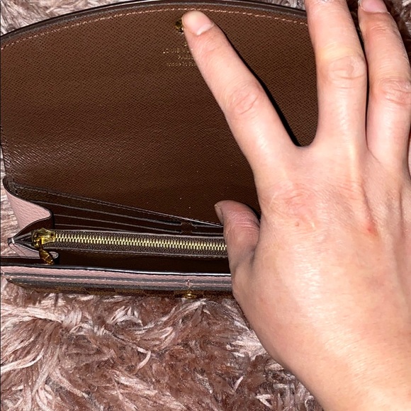 lv long wallet